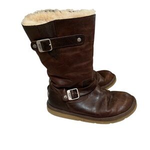 UGG Brown Winter Boots with Cream Lining